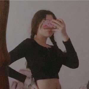 Meet your Posher, Melina